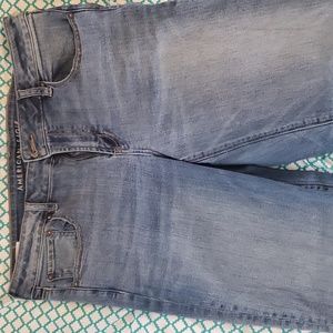 American eagle favorite boyfriend jean